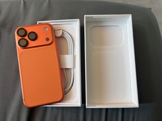 Apple iPhone 17 Pro in Orange T-Mobile / Metro PCS 256GB