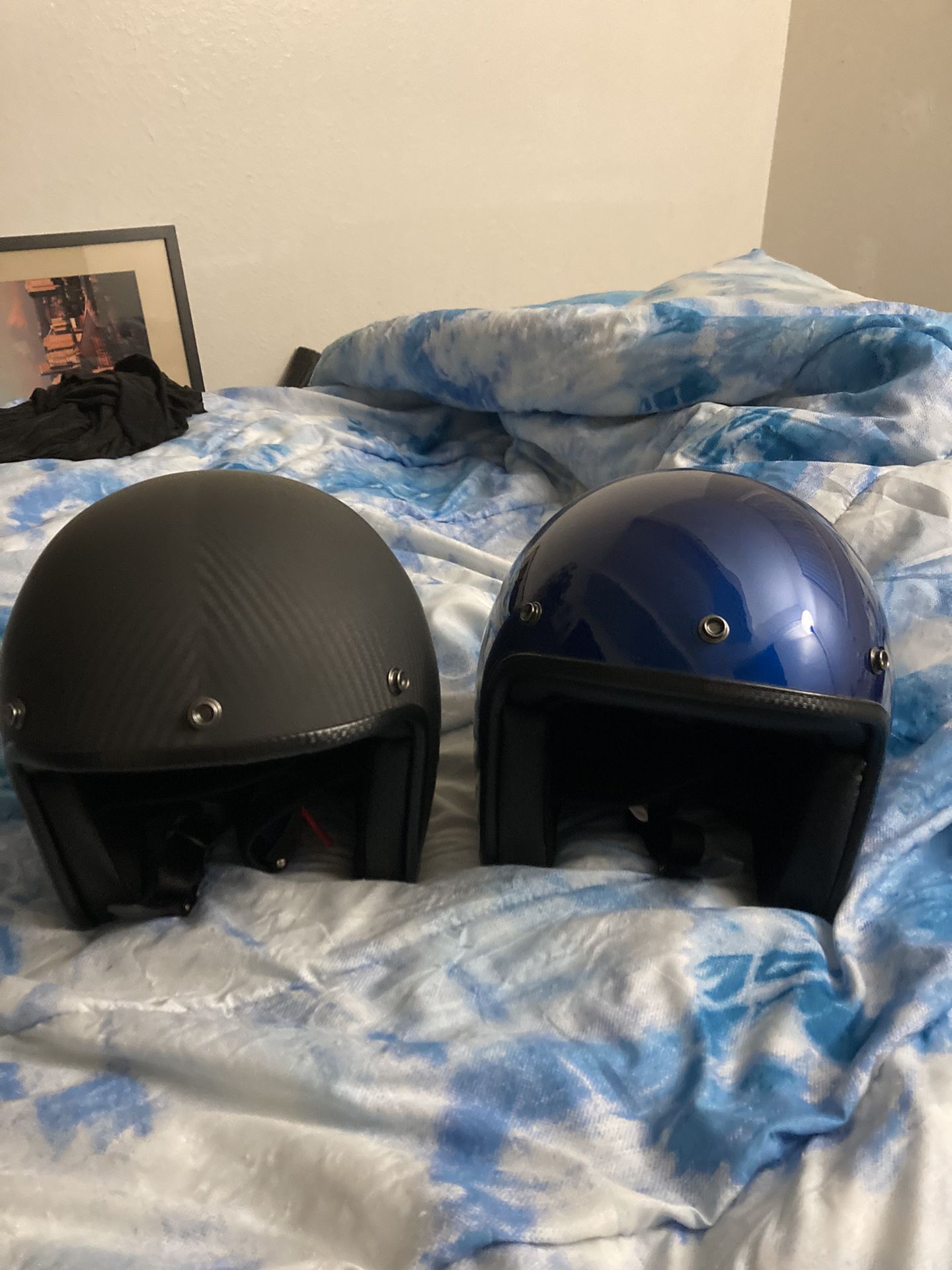 Medium Helmets 