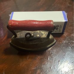 Dover Dolly Iron 