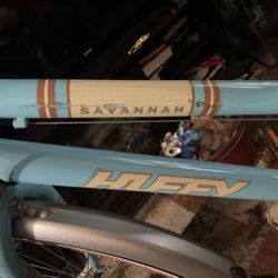 Savannah ladies, bike light blue