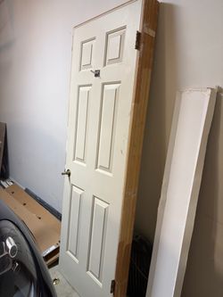 Beautiful Paneled door apprx 30 x 80