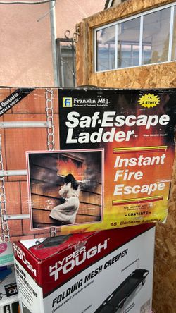 Safe-Escape 1015 2nd Story 15 ft. Portable Fire Escape Ladder Fits 10 in. Thick Wall - Steel Chain