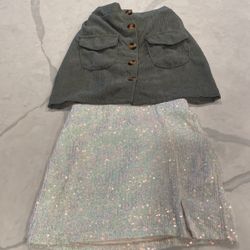2 Girls Small Skirts Green And White Sparkle