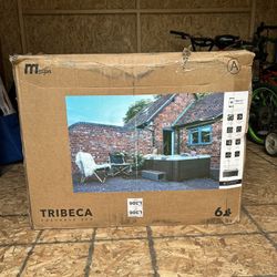 New 6 Person Hot Tub