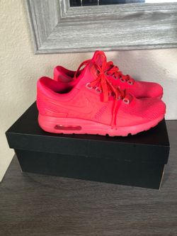 Nike size 6 women