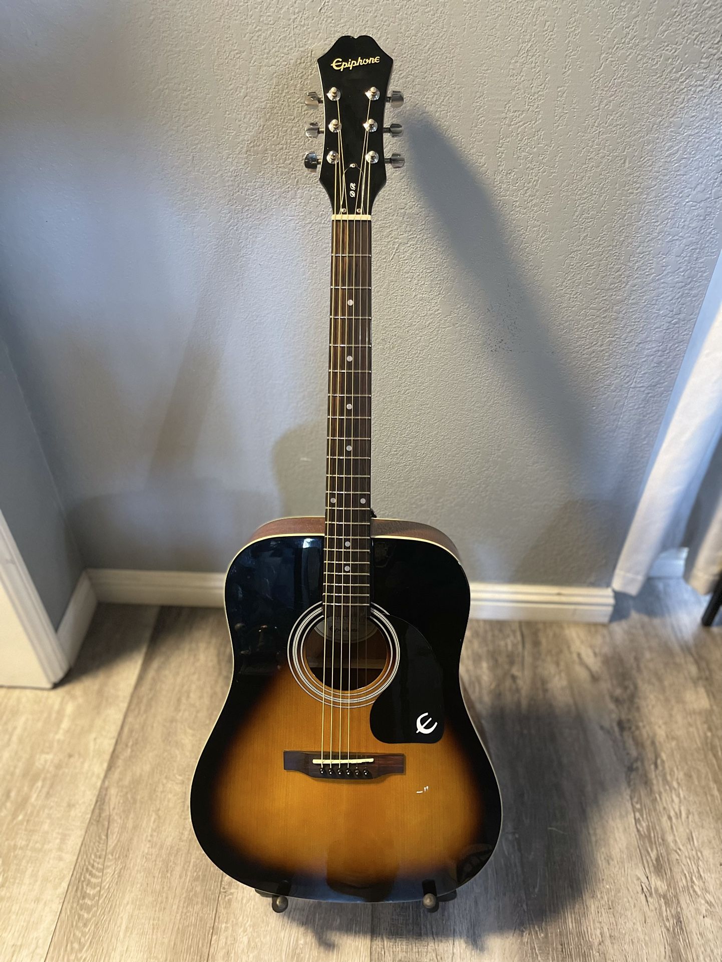 Epiphone PR-150 Acoustic Guitar Vintage Sunburst