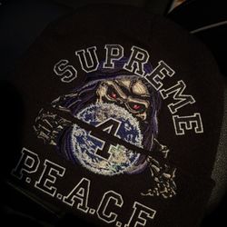 Supreme 4 Peace Beanie 