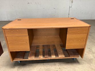 HON Office Desk