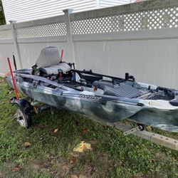 Feelfree Dorado 12.5 Fishing Kayak
