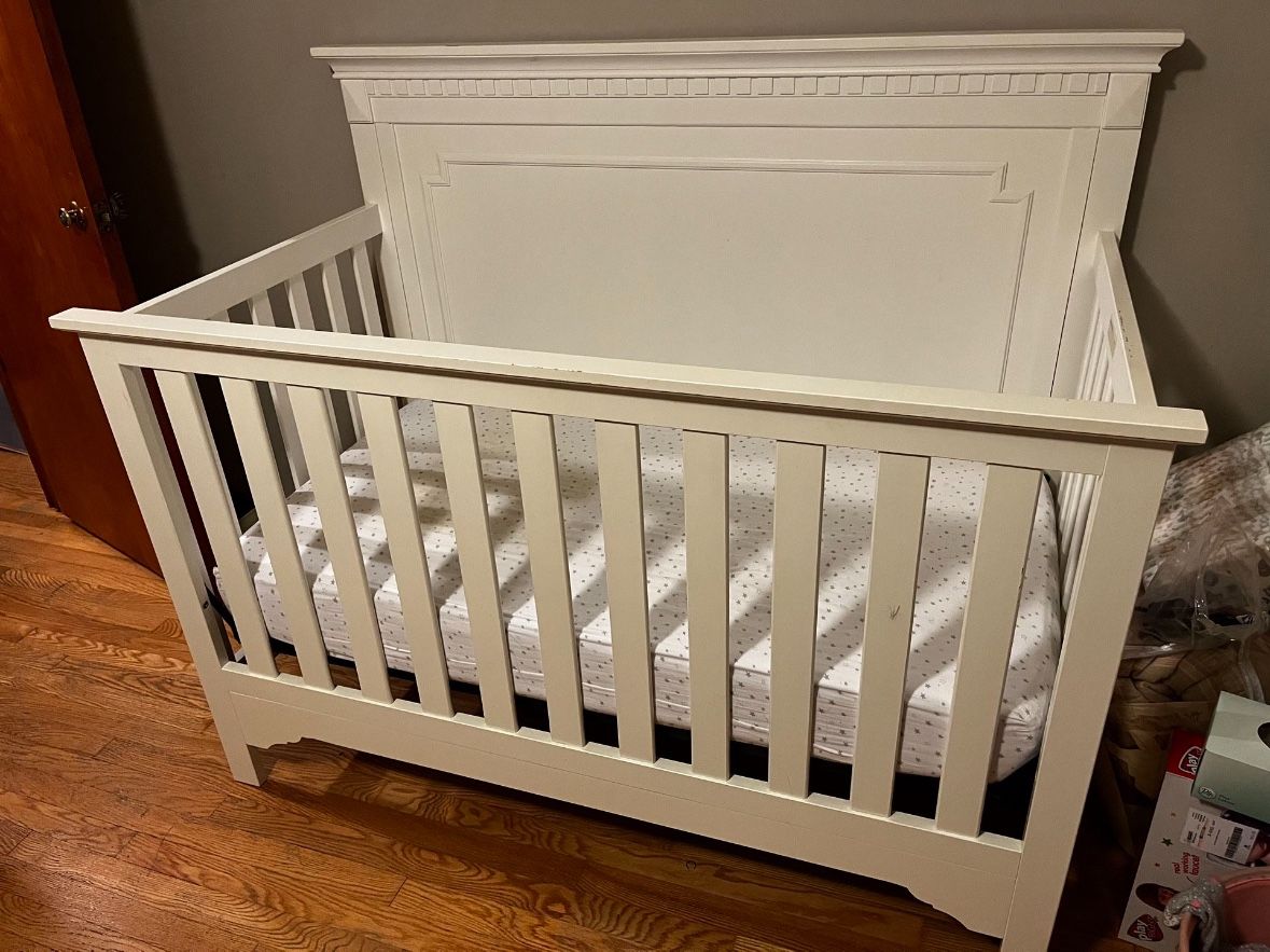 Crib with Mattress