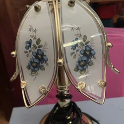 Vintage Tiffany Touch Lamp