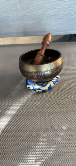 Tibetan Singing Bowl with Mallet