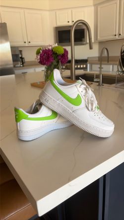 white and green nike air forces