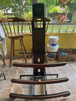 Tv stand 55”+