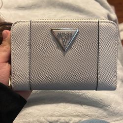 Guess Wallet 