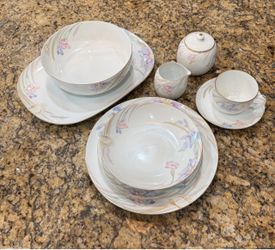 Floral Porcelain Dinnerware Set