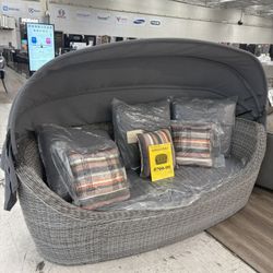 OVE MANGO PATIO DAYBED