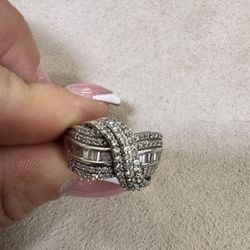 10k Ladies Diamond Ring  3.25 Carat Diamonds 