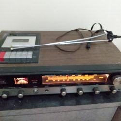 Vintage Realistic Modulette 929 AM FM Stereo Cassette Recorder System