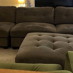 Gray Sectional Couch (4 Pieces)