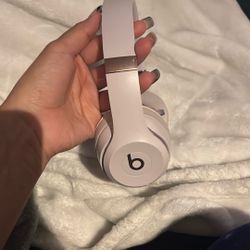 Beats solo 4 Headphones