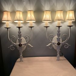 2  Candeleros Antique