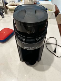 Baby Breeza Advanced Pro Formula Dispenser