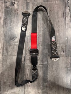 2 point Black red LAP SEAT BELT 2”X72”      B2)