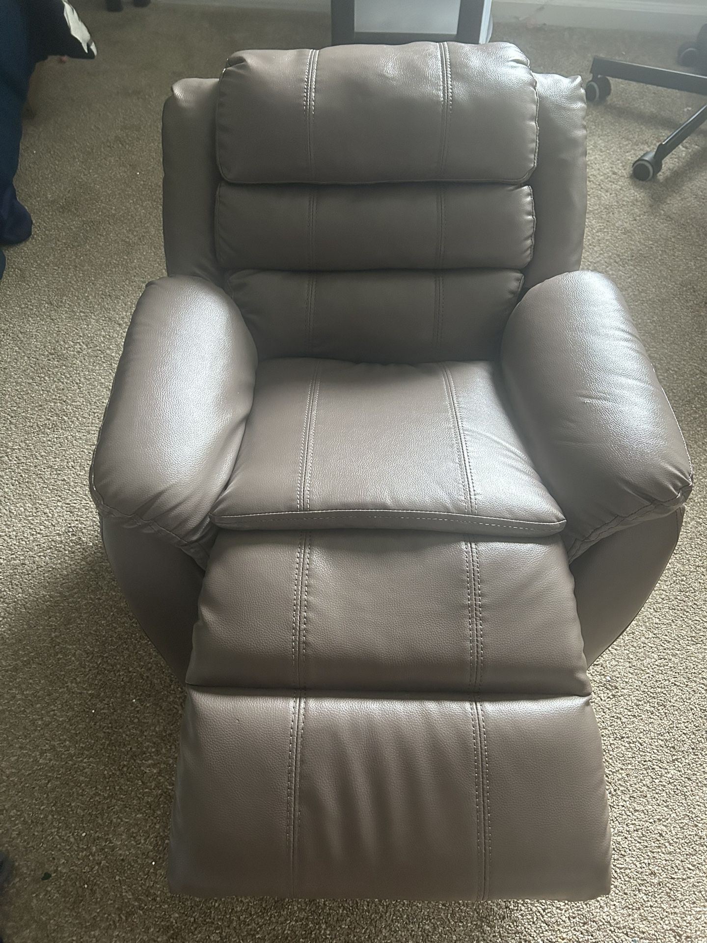 Kids’ Recliner Chair