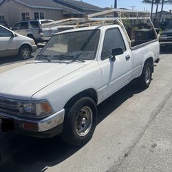 1989 Toyota Pick-Up
