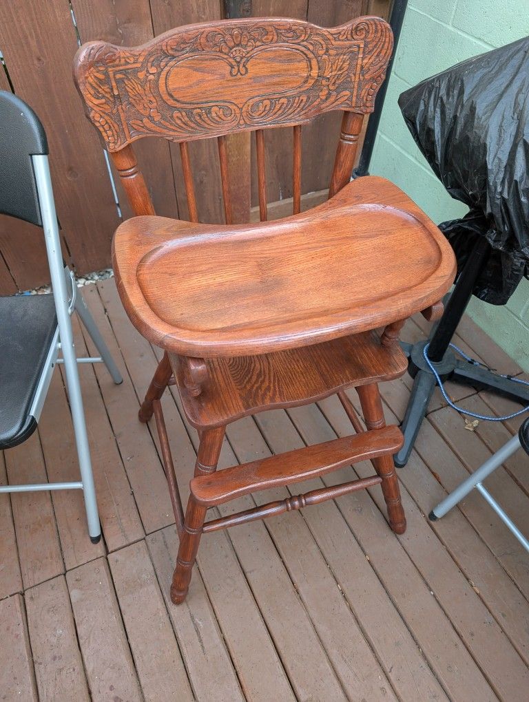 Reduce Price 110 Refurbished Baby Hi Chair Polyurethane Shine