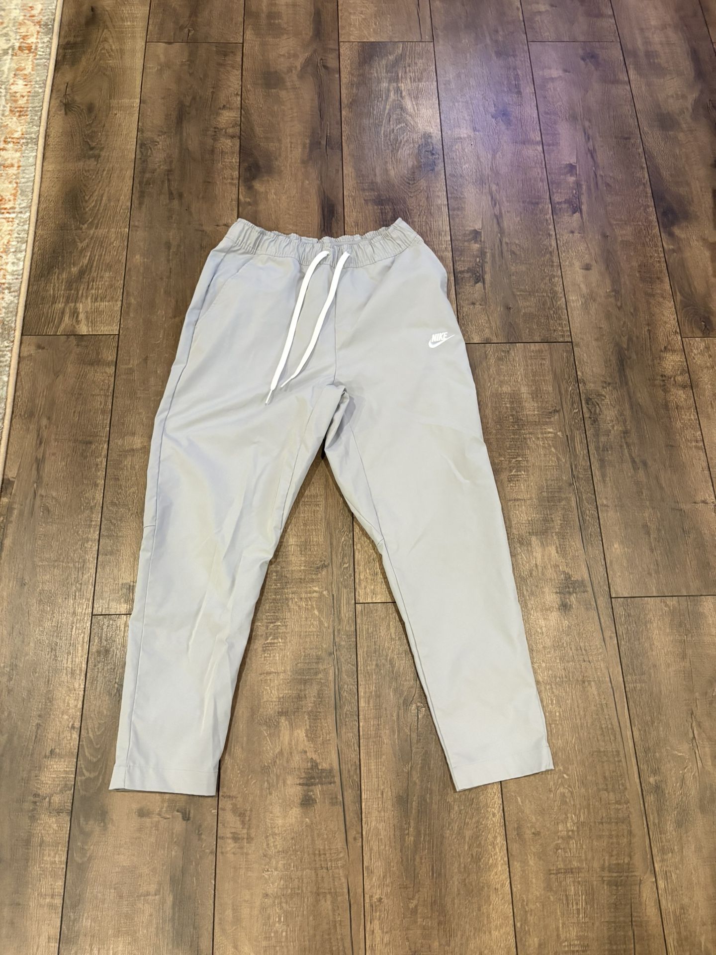 Nike Cargo Tech Pants