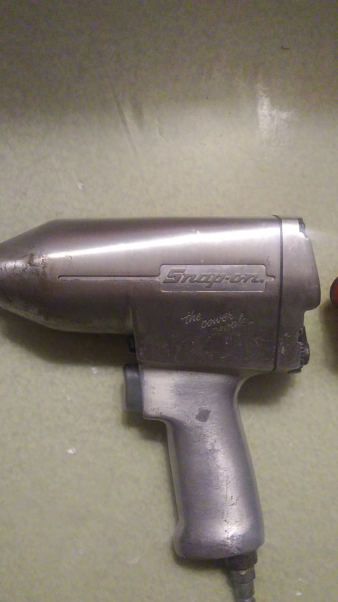 Snap-on impact driver