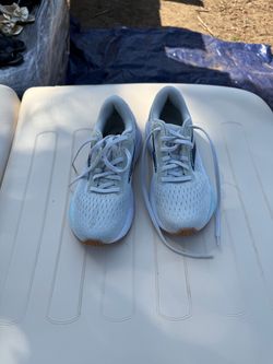Brooks Running Sneakers