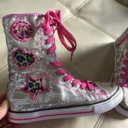 Size 4 girls shoes, high tops, fashionista, pink, leopard, sparkles...