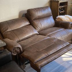 Jeromes recliner sofa new arrivals