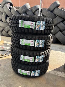 235/75/15 Crosswind MT 4 NEW TIRES INSTALLED AND BALANCED INCLUDED OFERTA