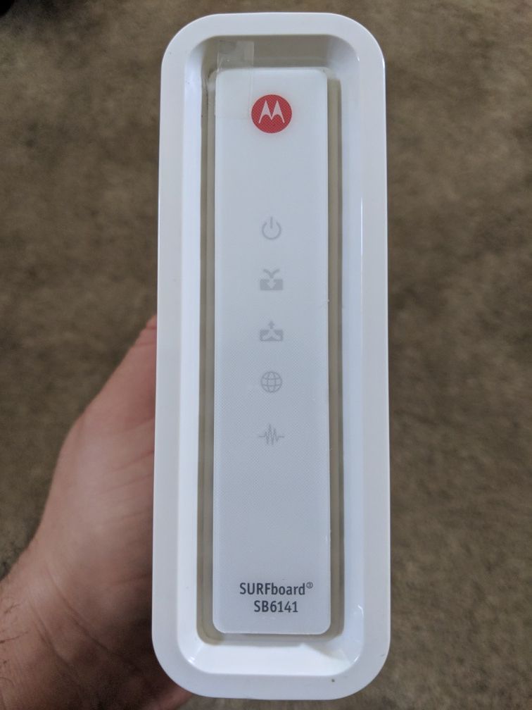 Motorola Surfboard SB6141 modem