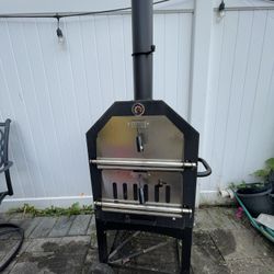 Outdoor Pizza Oven