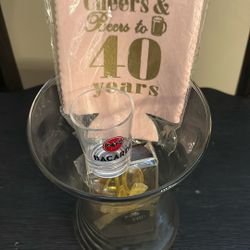Glass Gift Vase With Momentous