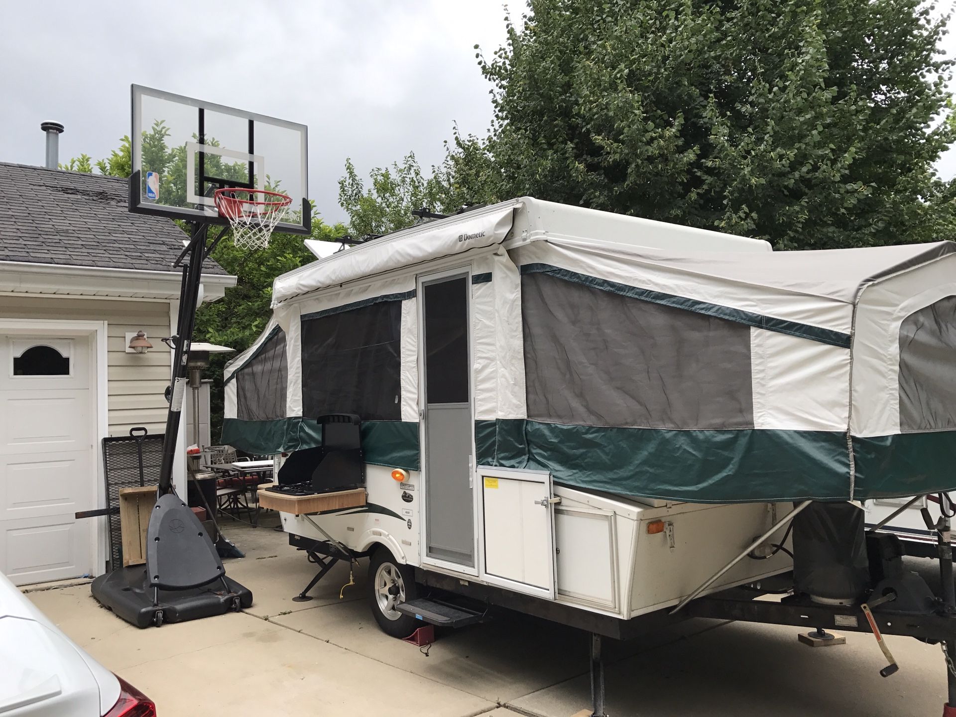 2011 Palomino pop up camper