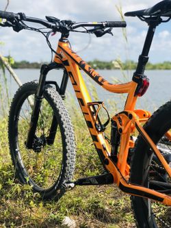Giant STANCE 1 2019 27.5 full suspension MTB for Sale in