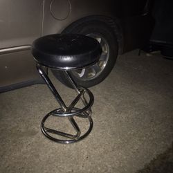 Nice Cushion Steeled Stool For Computer Desk Only $20