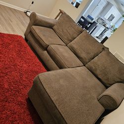 Brown (Reversible) Sectional Sofa