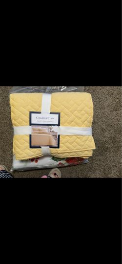 Charter Club Yellow Quilted Full/Queen Quilt