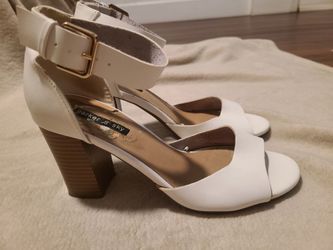 Womens heels white