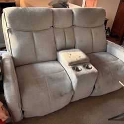 Dual Recliner Electric