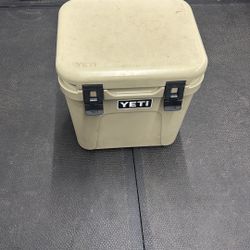 Yeti Roadie