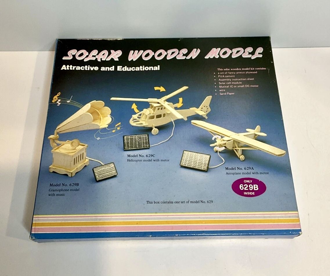 3D Solar Energy Powered Gramophone Wooden Puzzle Model DIY Kit Plays Music