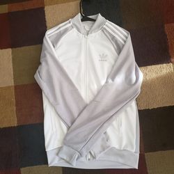 Adidas Zip. Size M
